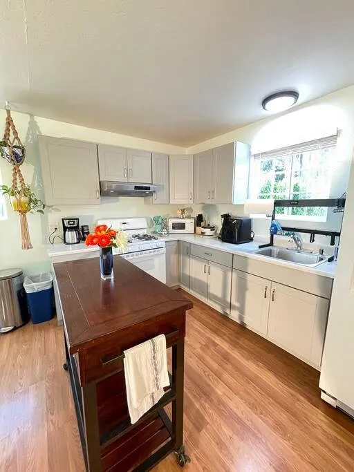 Apartamento de vacaciones para 5 personas, con jardín y vistas - 1