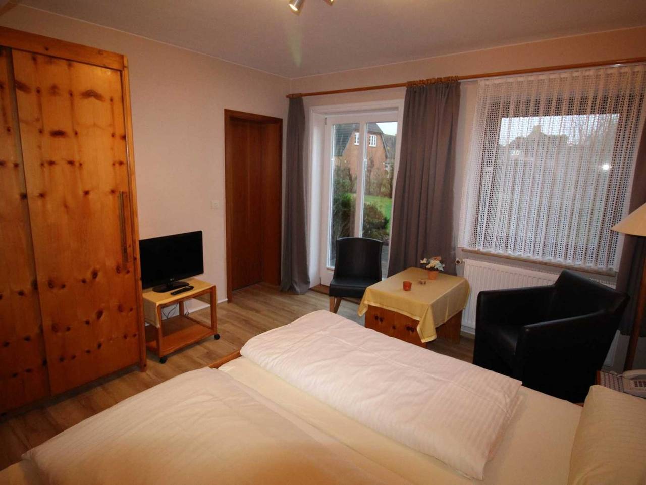 Hotel Garni Zur Post in Utersum, Föhr