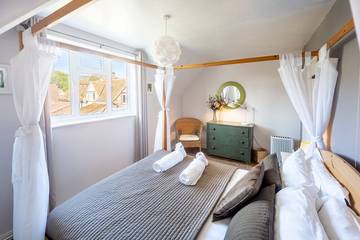 Holiday Home for 6 People in Holt, Norfolk, Photo 3