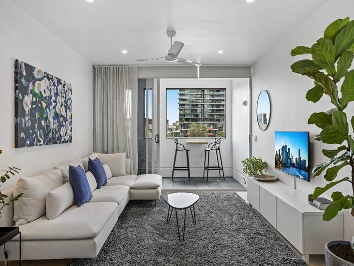 Holiday rental for 2 people, with balcony/terrace and pool in Brisbane