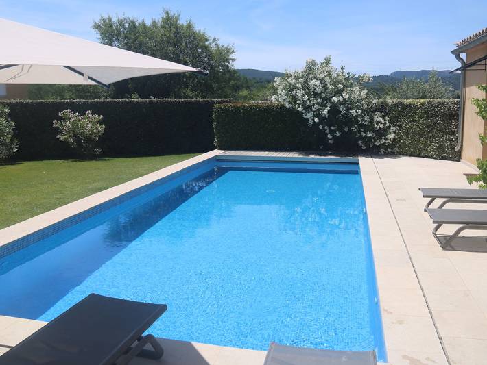 Villa pour 8 personnes, avec Terrasse et Piscine