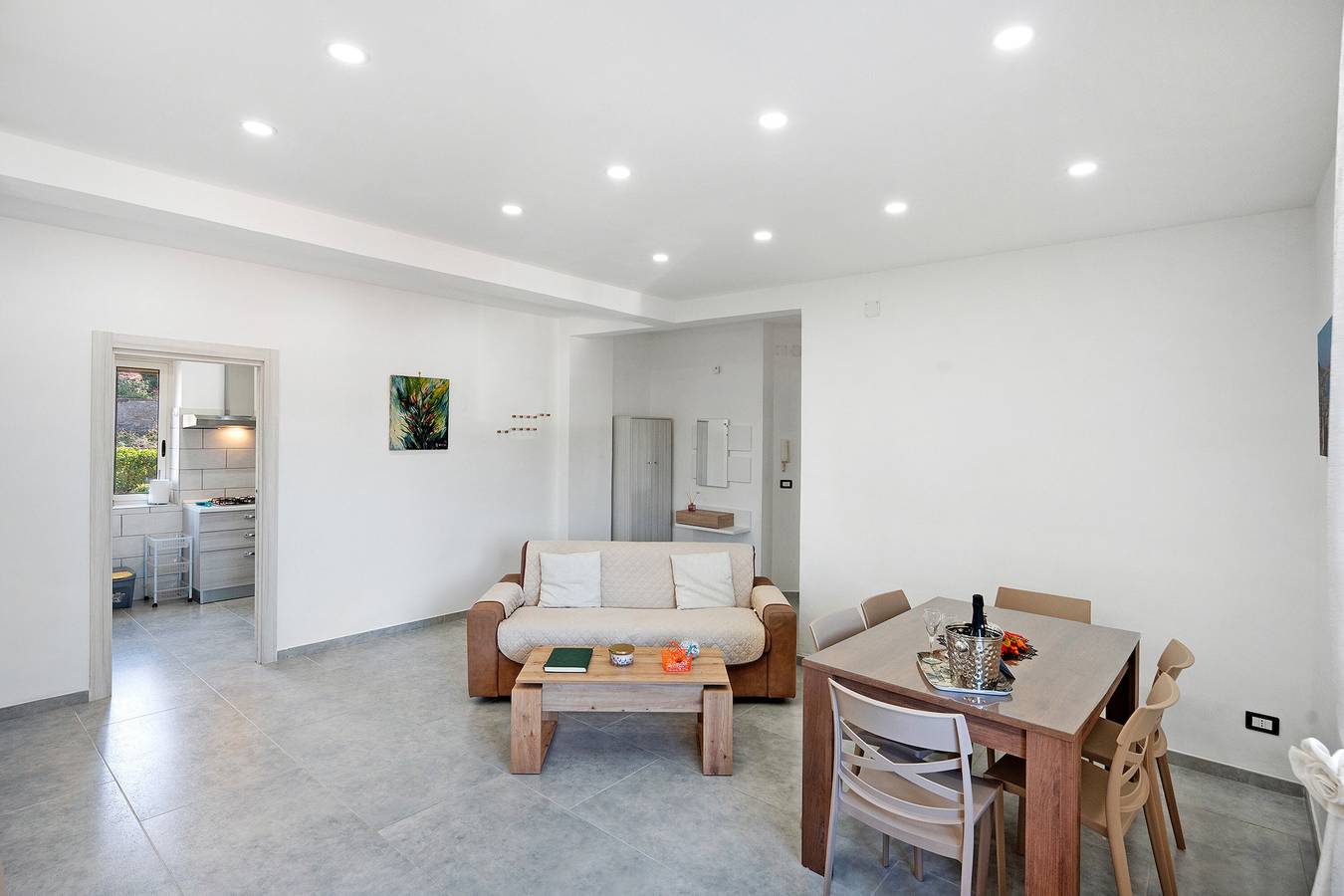 Ganze Wohnung, Ferienhaus 'Paestum Eden' mit Meerblick, Wlan und Klimaanlage in Licinella - Torre di Paestum, Cilento