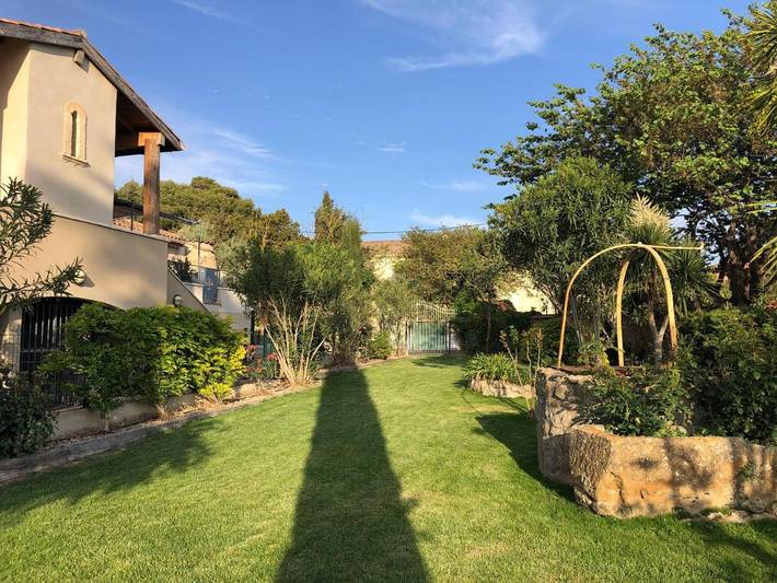 Location de vacances pour 6 personnes, avec piscine et terrasse à Lespignan - 2