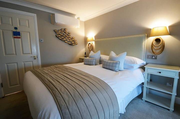 Holiday rental for 2 people in Barton on Sea
