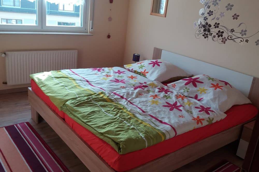 Großes ****Ferienhaus Muders für 8 Pers. - 180 qm - Im Tal der Loreley in Niederburg, Mittelrhein