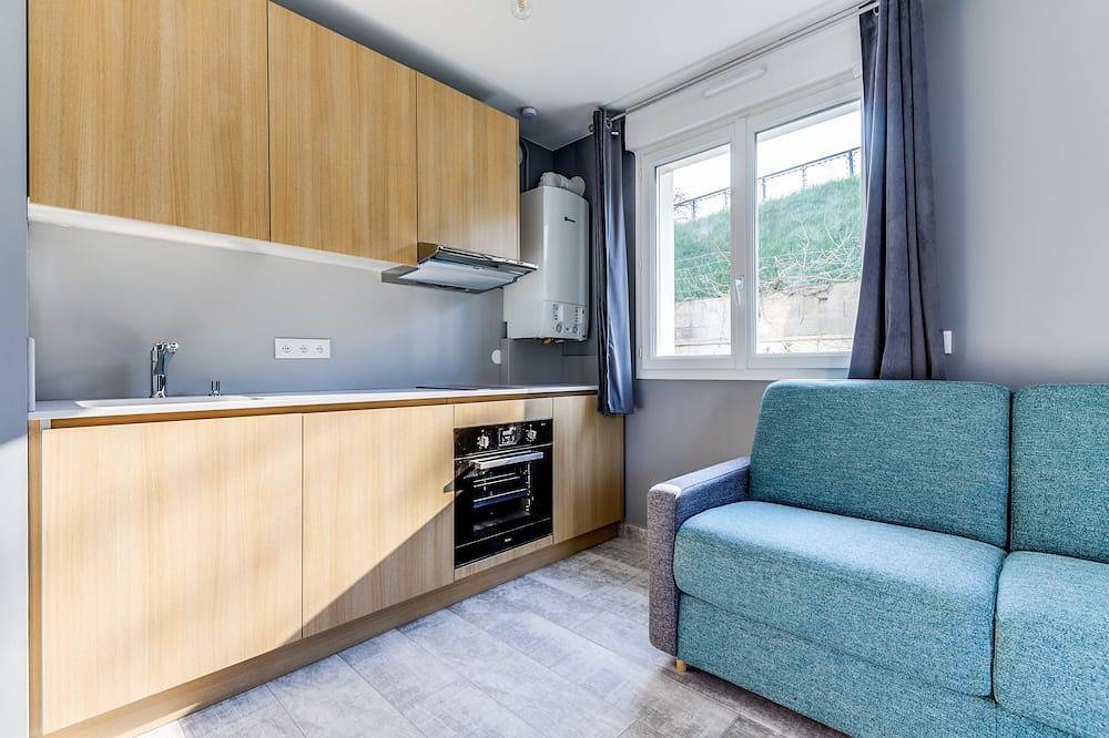 Appartement entier, Résidence 4T Immo (Studio Vert N°2) in Aulnay-sous-Bois, Seine-Saint-Denis