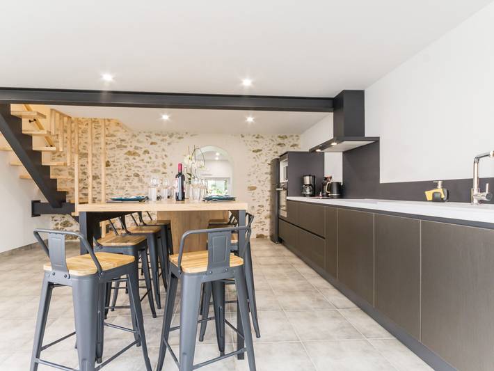 Maison calme, rénovée, proche Clisson – 3 chambres, terrasses, jardin, pétanque, stationnement privé in Clisson, Région de Nantes