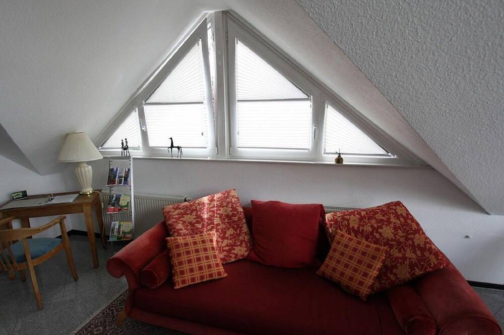 Ganze Wohnung, Zweit-Traumwohnung - Komfortable Ferienwohnung mit großer Terrasse in Marburg, Landkreis Marburg-Biedenkopf