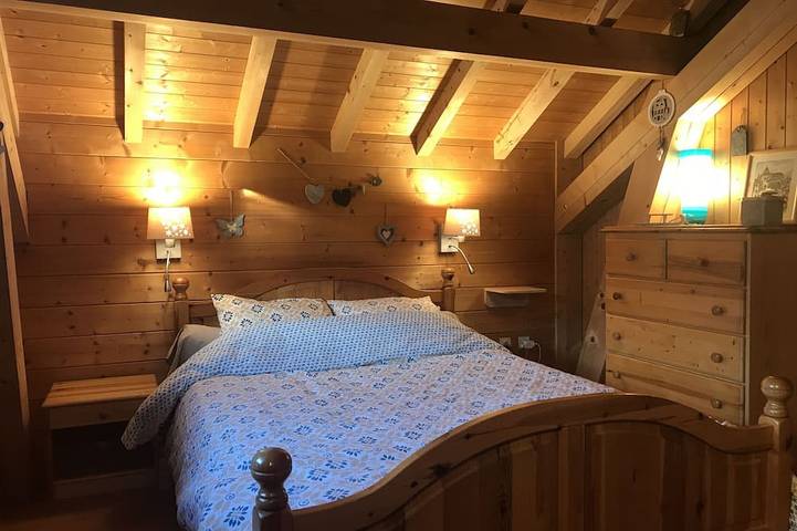 Gîte pour 6 personnes, avec jardin à Verchaix - 2