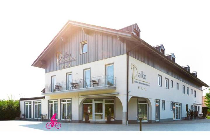 Hôtel pour 2 personnes, avec Terrasse dans Landau an der Isar