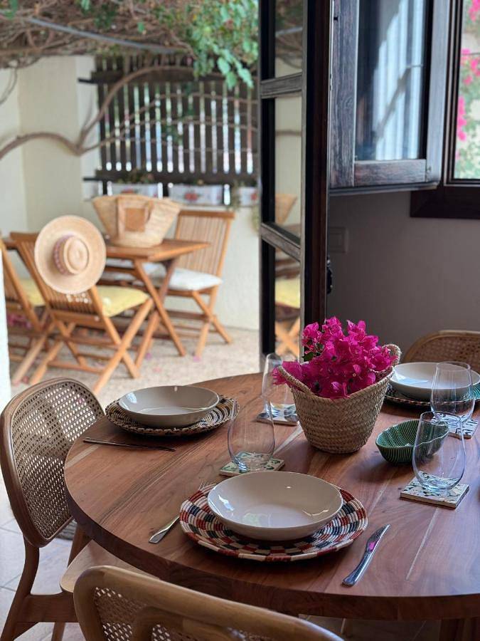 Casa para 5 personas, con piscina para niños además de piscina y jardín en Cabo de Gata