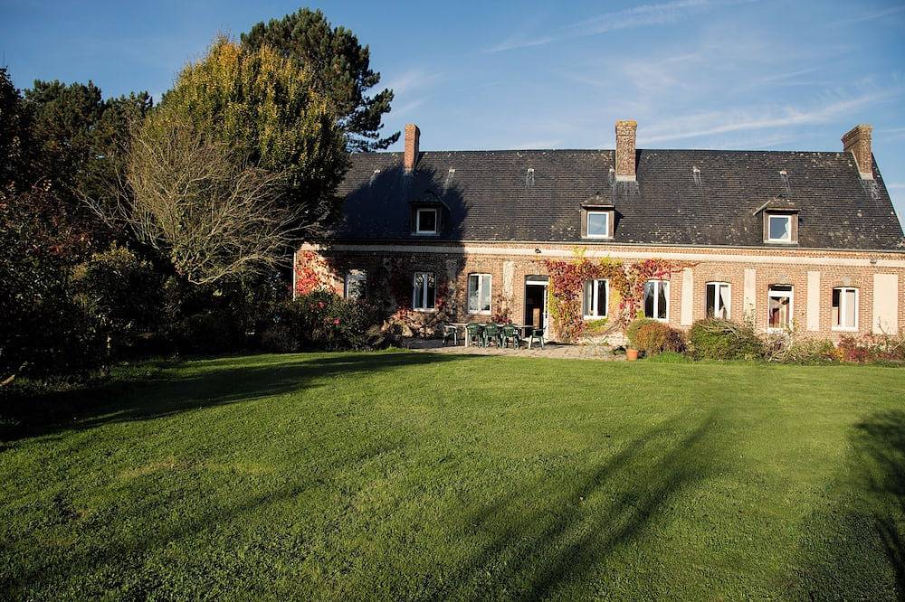 Grande maison Normande, familiale, piscine et grand terrain in Ouainville, Région de Dieppe