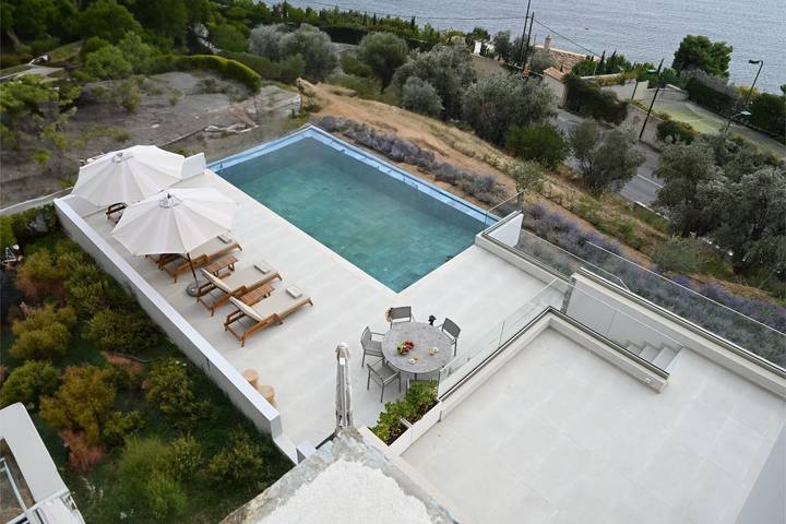 Ferienhaus für 10 Personen, mit Meerblick und Balkon sowie Terrasse und Pool auf Skiathos - 3