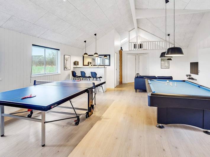 Ferienhaus für 20 Personen, mit Terrasse und Pool sowie Sauna in Råbylille Strand - 3