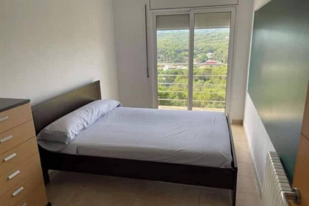 Pleasant Villa with pool for 2 families in Blanes, Costa Brava