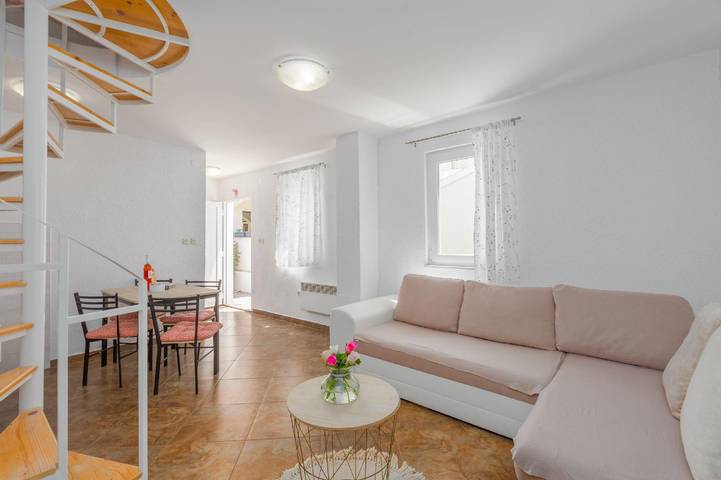 Ferienwohnung für 2 Personen, mit Terrasse, mit Haustier in Poreč