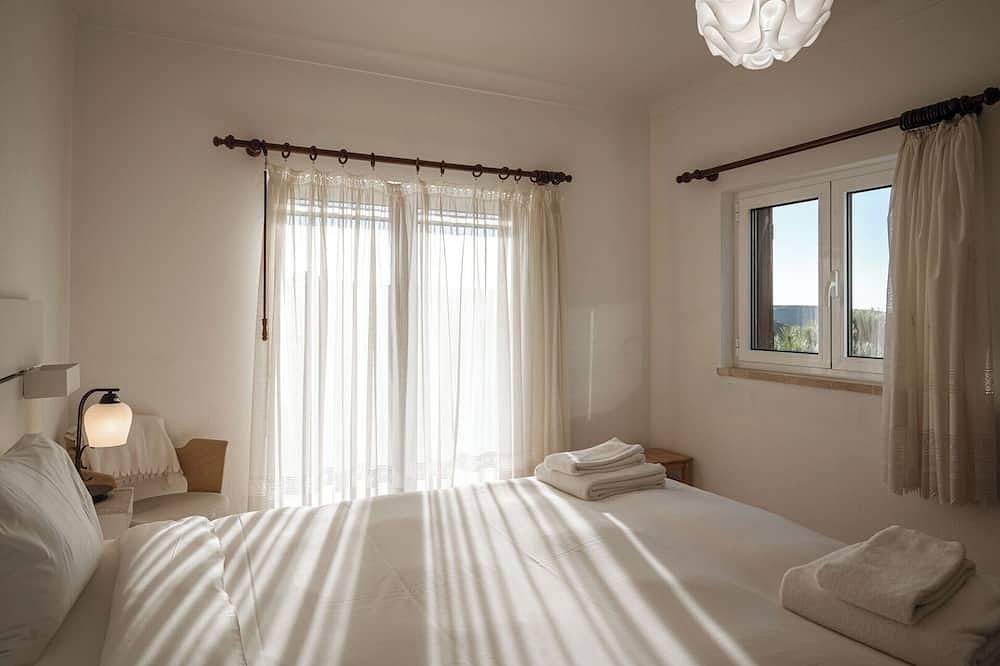 Magoito • Refúgio para amantes da natureza. in Praia do Magoito, São João das Lampas e Terrugem