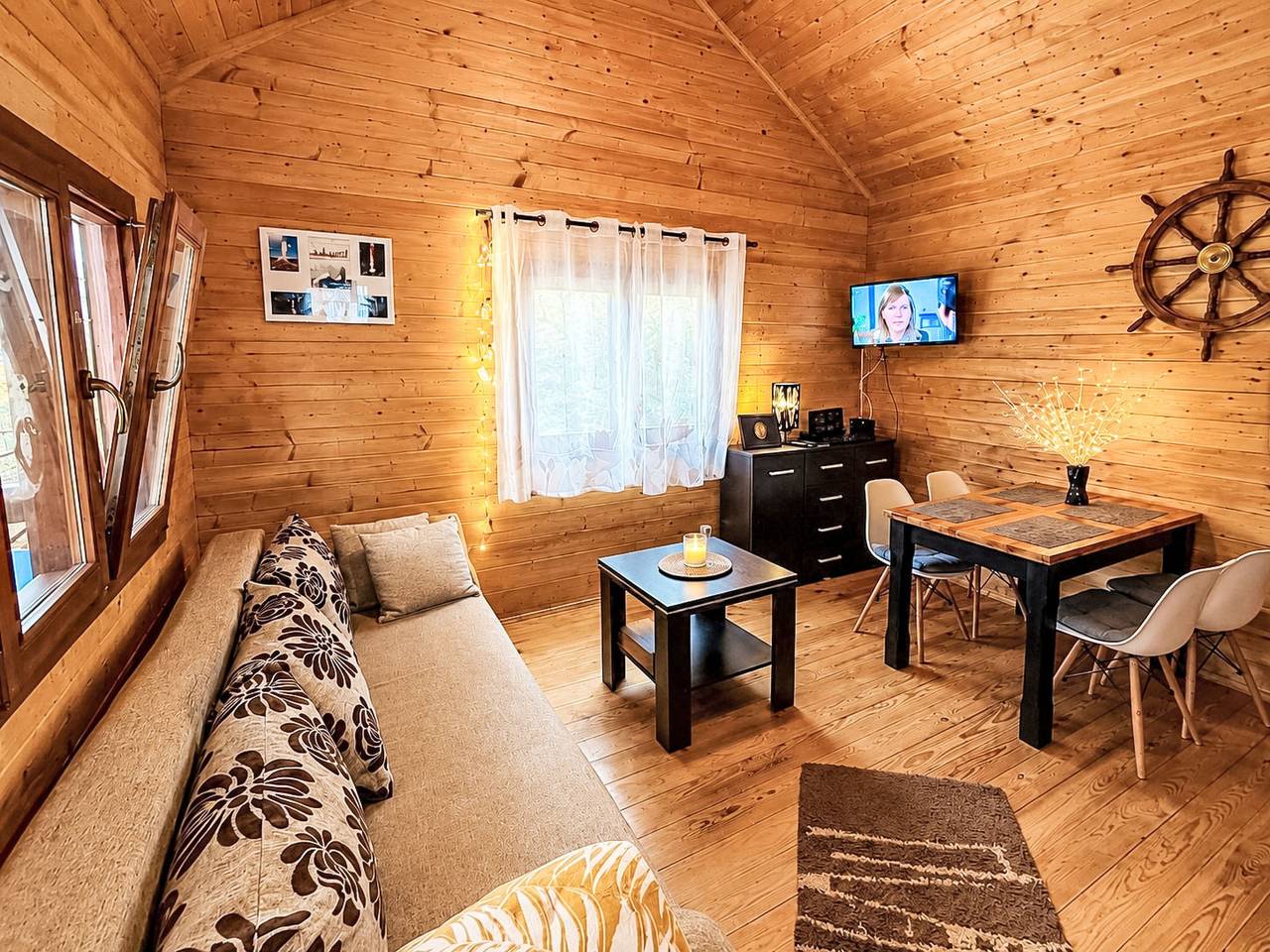 Haus in Karsibór mit Grill, Terrasse und Garten in Swinemünde, Stettiner Haff