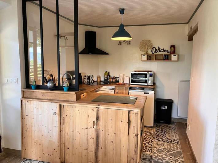 Gîte pour 4 personnes, avec jardin et vue dans Valserhône - 3