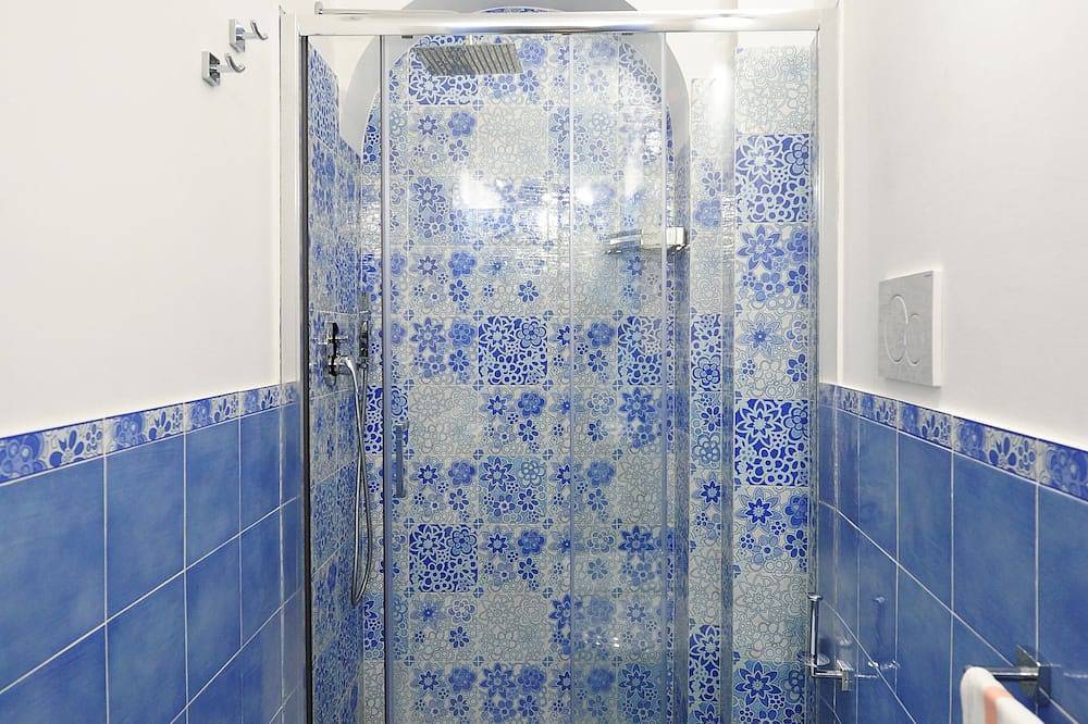 Cozy home in a historic building in the heart of Amalfi, steps from the sea in Spiaggia libera Amalfi (Amalfi), Amalfi