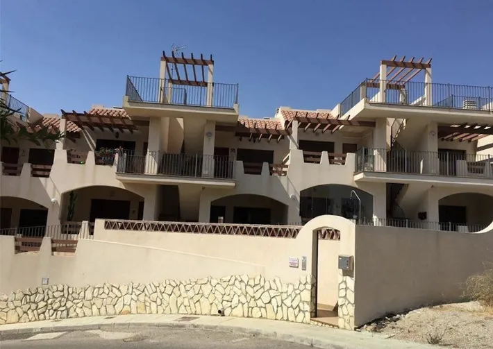 Holiday apartment for 6 people, with pool and terrace, with pets - 1