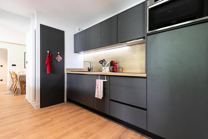 Appartement de vacances pour 8 personnes, avec balcon