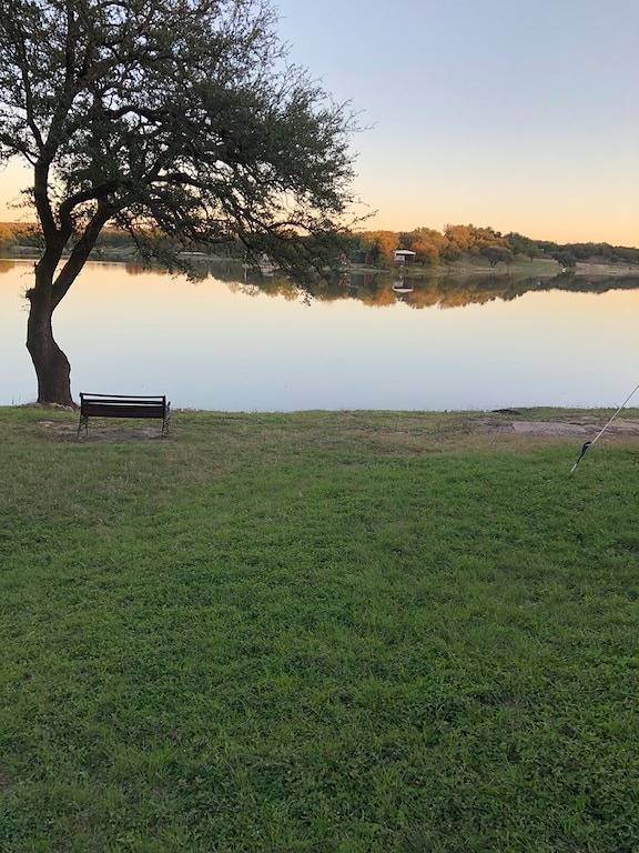 Vacation House for 4 Guests in Lake Brownwood, Texas