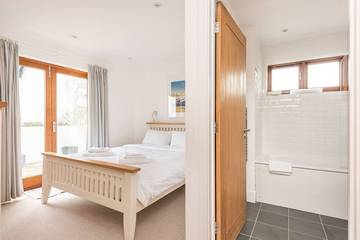 Holiday Home for 4 People in Bude, Cornwall, Photo 2
