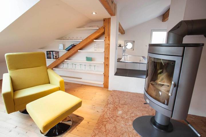 Ferienwohnung für 4 Personen, mit Balkon und Whirlpool in Garmisch-Partenkirchen