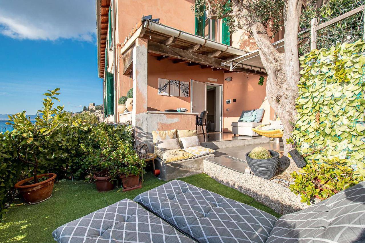 Seahorseroom - Frontemare con Idromassaggio in Finale Ligure, Commune de Finale Ligure