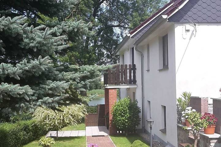 Ferienwohnung für 7 Personen, mit Balkon und Garten in Gülzow-Prüzen