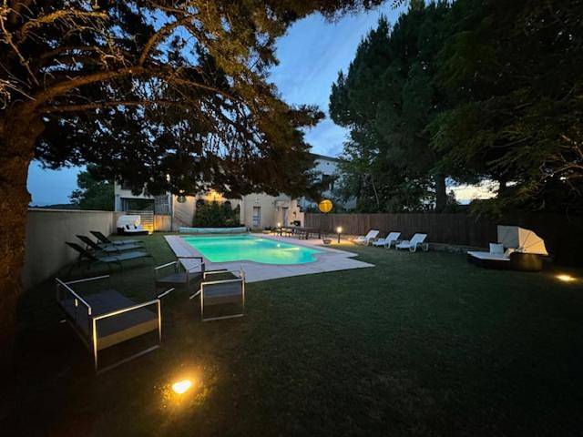 Maison de vacances pour 12 personnes, avec jardin ainsi que piscine et vue, adapté aux familles