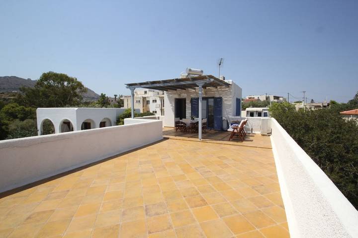 Gîte pour 2 personnes, avec vue sur l’océan et terrasse dans Égine - 2