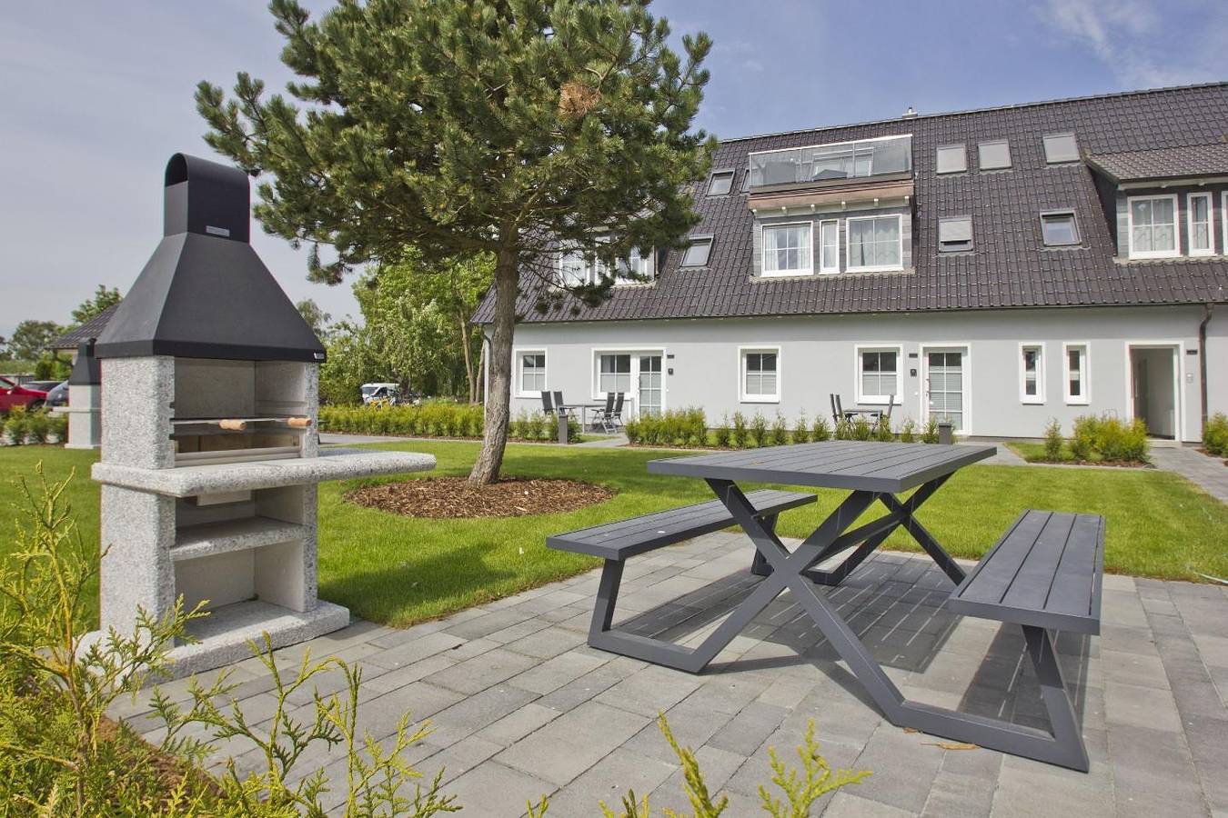 Ganze Wohnung, Ferienwohnung mit Meerblick und  Gartennutzung - Haus Inselwind Fewo Meerduft in Groß Zicker, Rügen