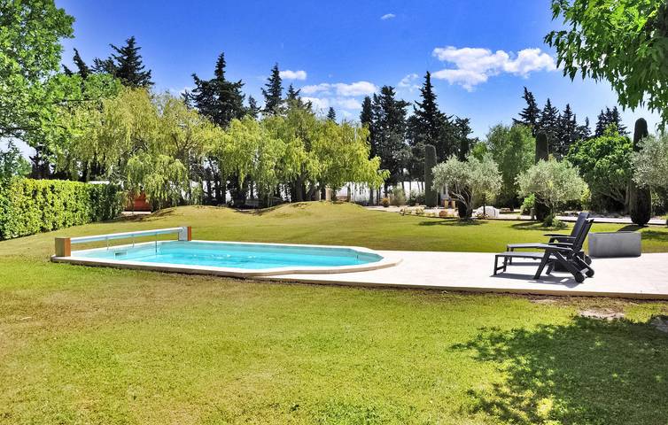 Location de vacances pour 5 personnes, avec terrasse et piscine, adapté aux familles à Pernes-les-Fontaines - 4