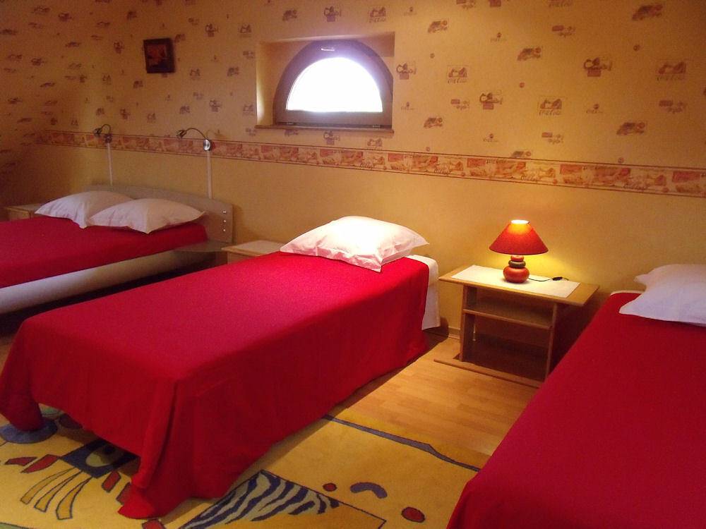 Chambres d'hôtes Chez Evelyne - Chambre Hugues in Lorquin, Sarrebourg