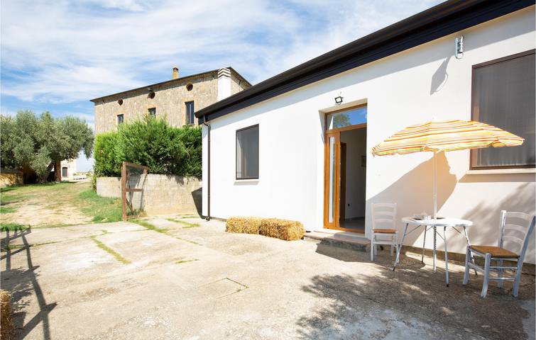 Ferienhaus für 19 Personen, mit Pool und Garten in Kalabrien - 4