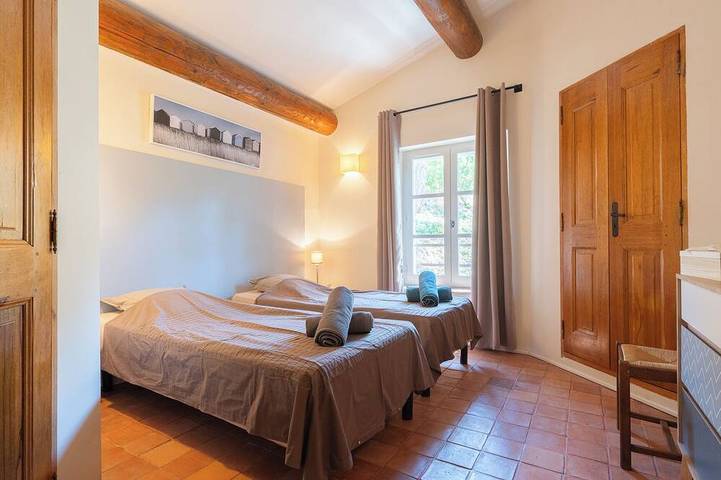Villa pour 10 personnes, avec Terrasse et Jardin à Ollioules - 3
