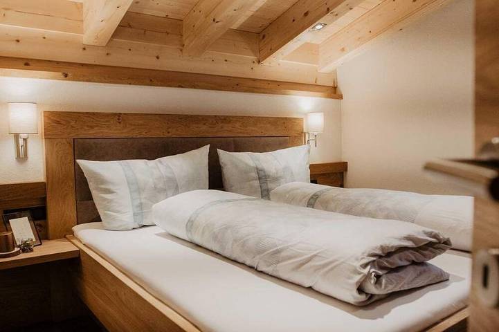 Bergler Hoamat, Österreich in Tuxer Alpen, Navis