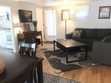 Vacation Home for 4 Guests in Broadmoor, Colorado Springs, Picture 4