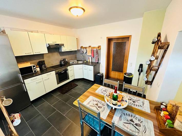 Ferienwohnung für 3 Personen, mit Terrasse und Garten sowie Ausblick in Grünhainichen