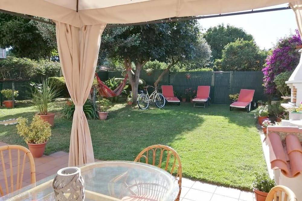 Casajardín Rokekris. In Vigo, very close to the beaches. Pets allowed. in Vigo, Rías Baixas