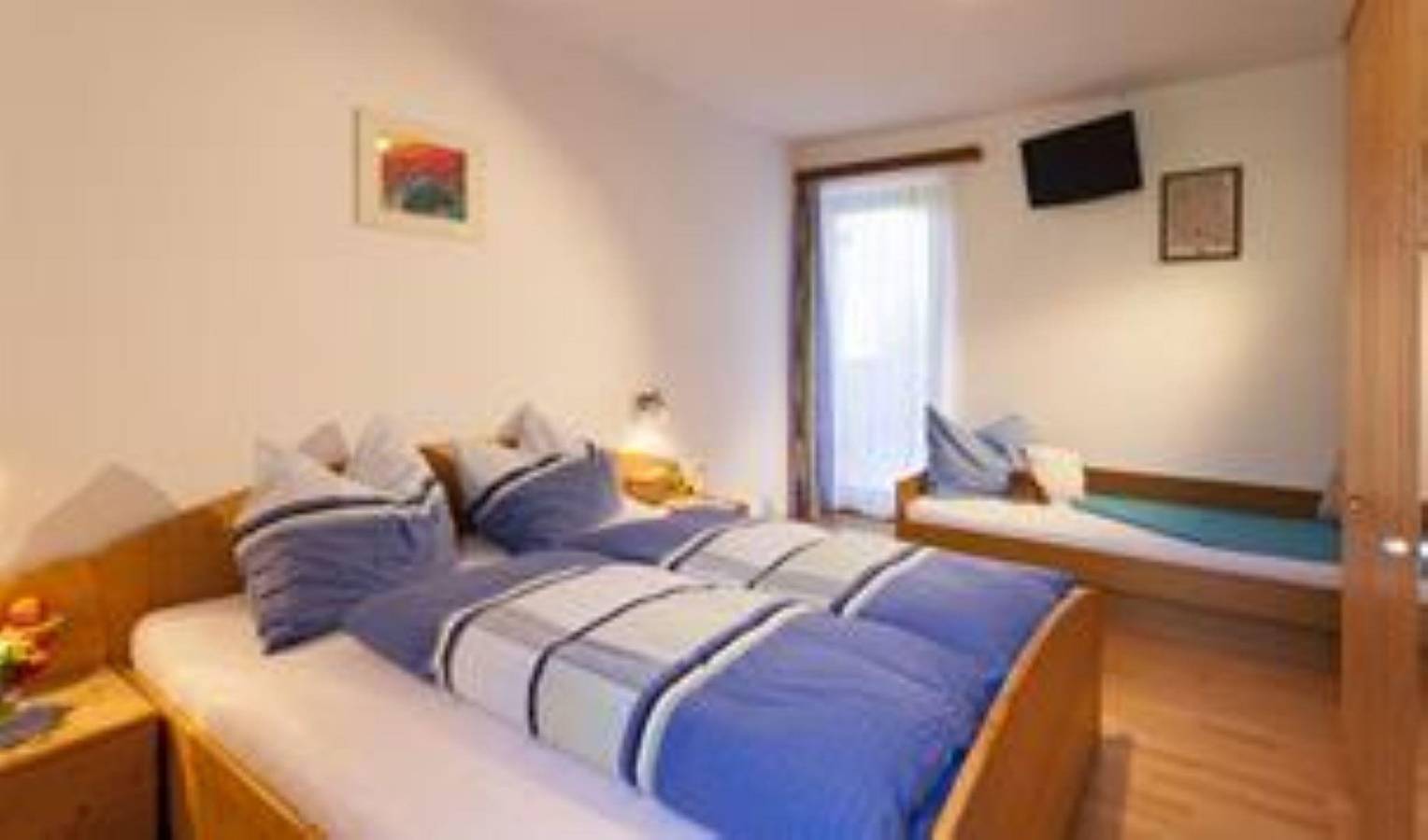 Ganze Ferienwohnung, Doppelzimmer mit Dusche, Wc in Lienz, Osttirol