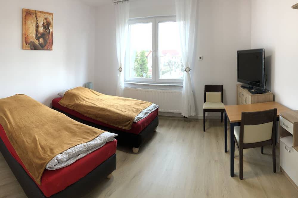Ganze Wohnung, Ferienwohnung in Nähe des Kiebitzsee in Falkenberg/Elster, Naturpark niederlausitzer heidelandschaft (Brandenburg)