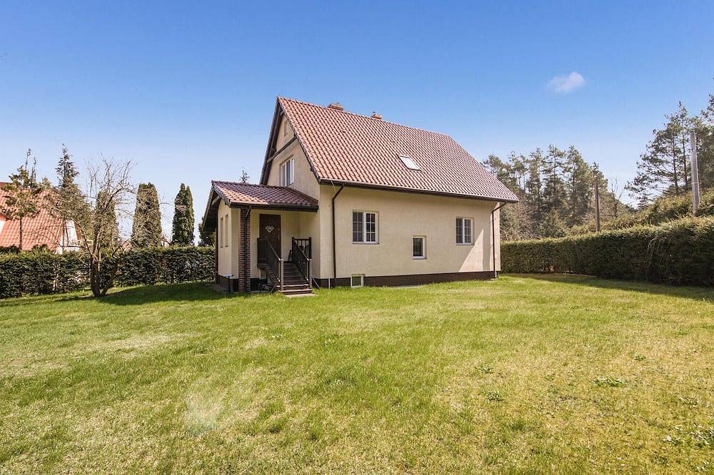 3 bedroom stunning home in Bogaczewo in Seenplatte von Ilawa