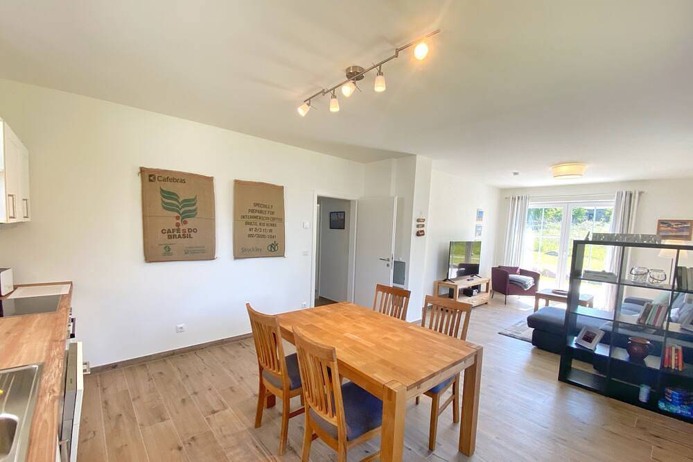 Ganze Wohnung, Ferienwohnung \"Heimathafen\" in Polchow, Glowe