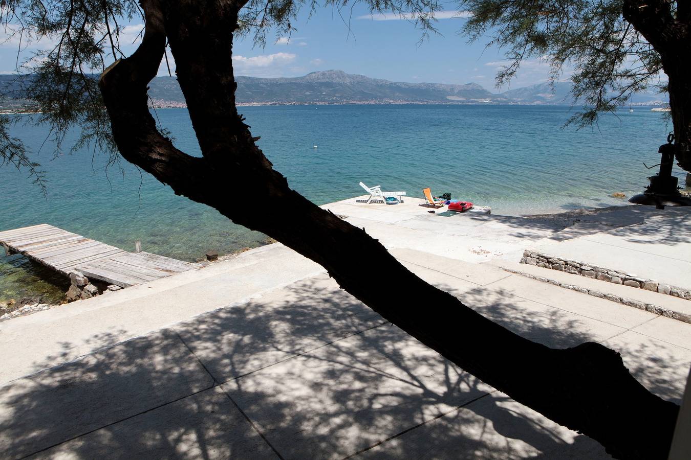 Ganze Ferienwohnung, Spacious room near beach, w private bathroom in Arbanija, Ciovo