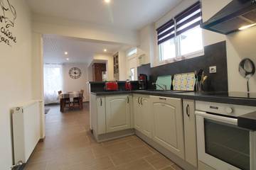 Gîte voor 6 Personen in Beaucens, Hautes-Pyreneeën, Afbeelding 4