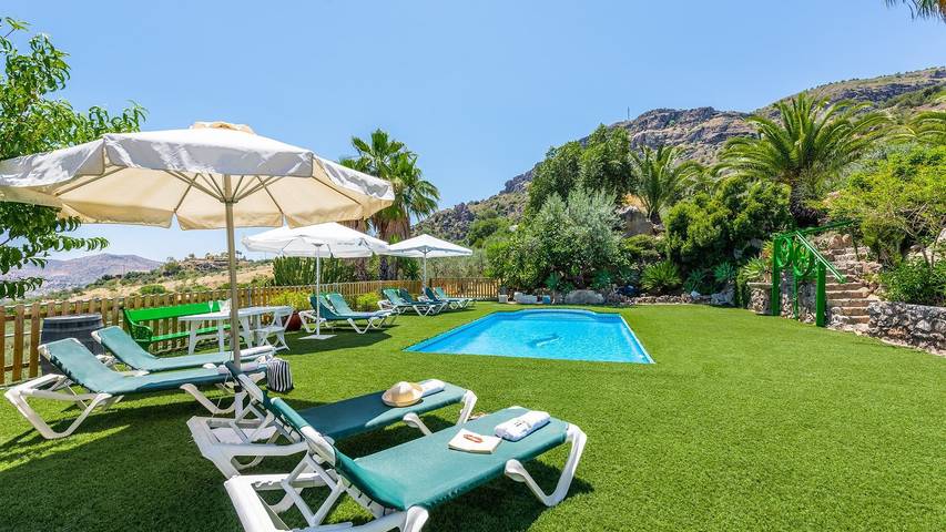 Chalet para 19 personas, con balcón/terraza y piscina, Se admiten mascotas en Provincia de Málaga - 3