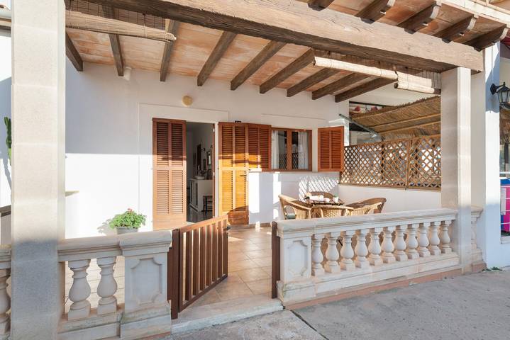 Ferienhaus am Strand für 4 Personen, mit Terrasse in Llucmajor